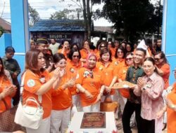 Ibu Letkol Teddy Wijaya Pimpin Bakti Sosial PPTM, Komitmen Bangun Pendidikan di Tanah Minahasa