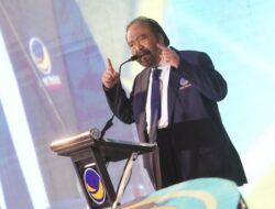 Surya Paloh: NasDem Belum Berencana Lakukan PAW Terhadap Ahmad Sahroni dan Nafa Urbach Pasca Keputusan Mahkamah Kehormatan Dewan