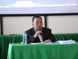 Bupati Minahasa Robby Dondokambey Bedah Strategi SDM di Meja Ujian Doktor Unima