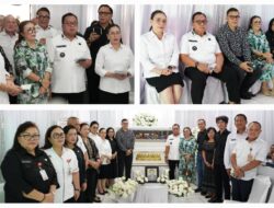 Melayat ke Wioi, RD-VaSung Beri Penguatan bagi Keluarga Pangkerego