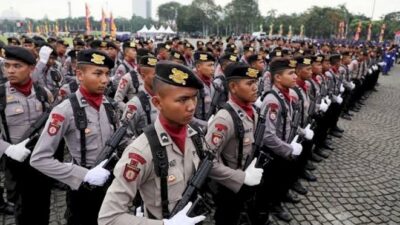Rapat Kerja dengan Komisi III DPR, Kapolri Sebut Idealnya Polri Berada di Bawah Presiden
