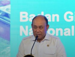 Dukung Pernyataan Seskab Teddy, Kepala BGN Pastikan MBG Sama Sekali Tidak Ambil Anggaran Kesehatan dan Pendidikan