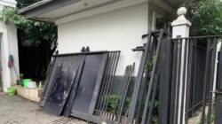 Terjadi Dini Hari Tadi, Pagar Rumah Jusuf Kalla di Kebayoran Baru Rusak Parah Ditabrak Mobil